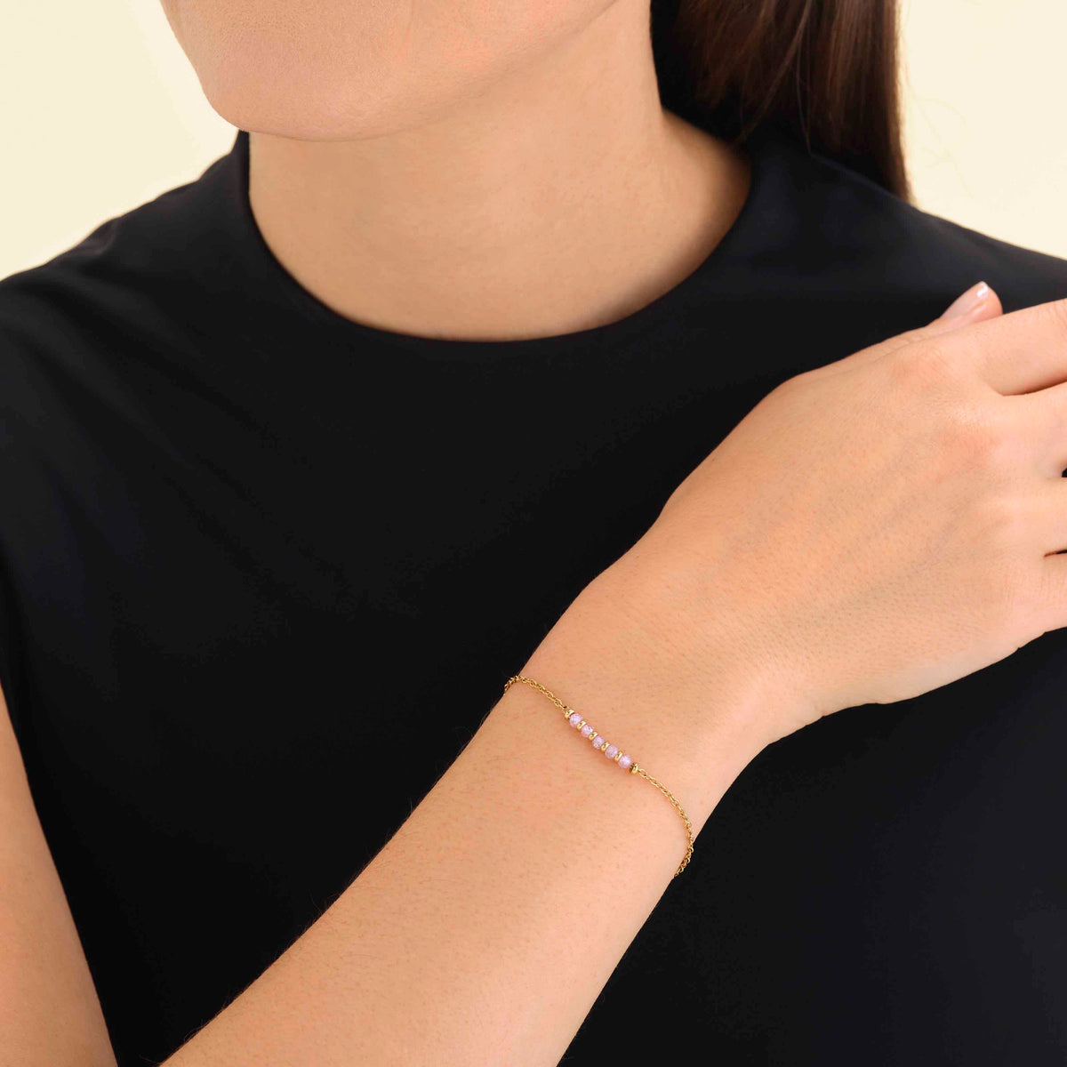 Bracelet de 5 pierres roses leftcolumn