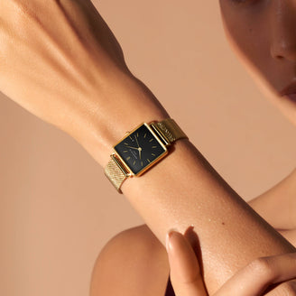 Boxy Noir Maille Or leftcolumn