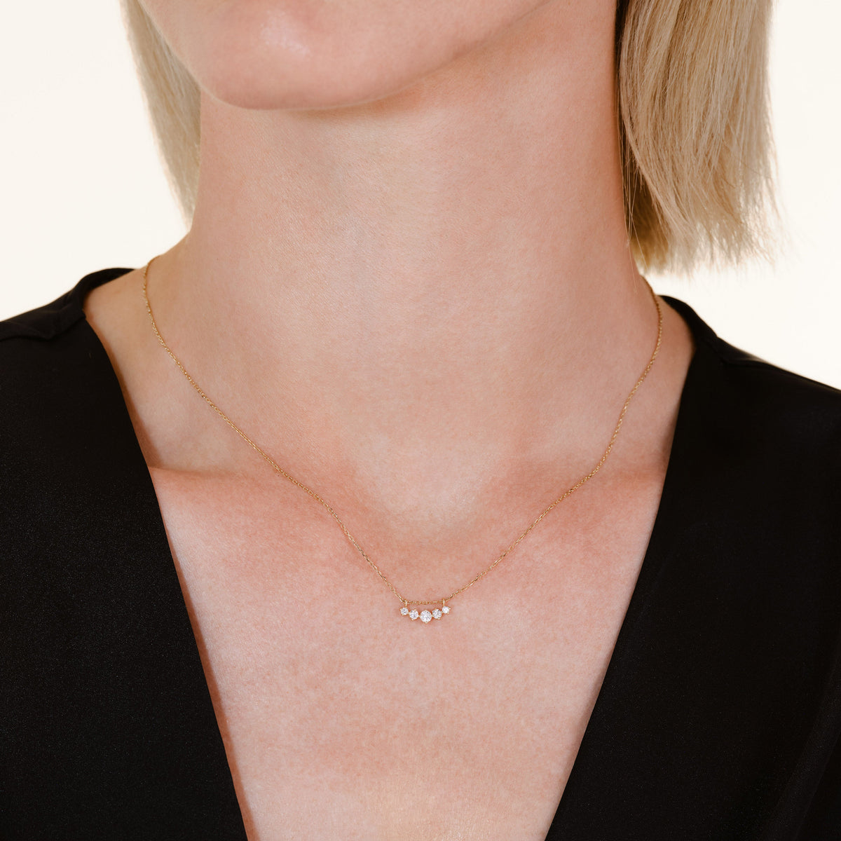 Collier Solara leftcolumn,