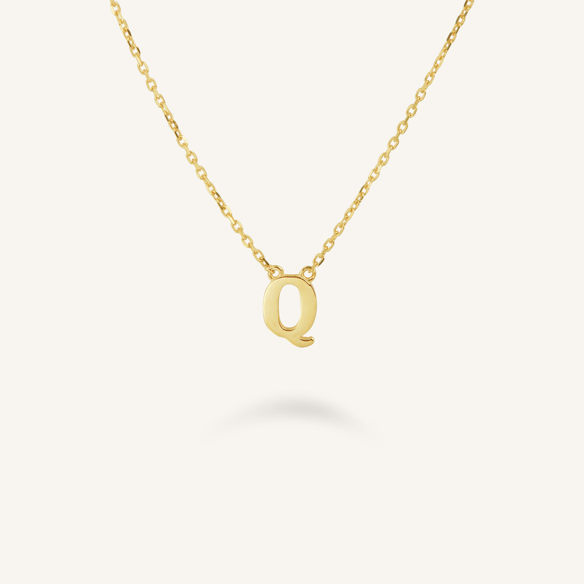 Collier Initiale Q leftcolumn