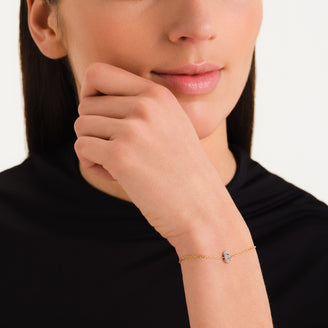 Bracelet lettre E avec cristaux leftcolumn