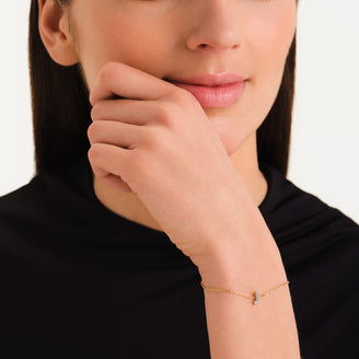 Bracelet lettre J avec cristaux leftcolumn