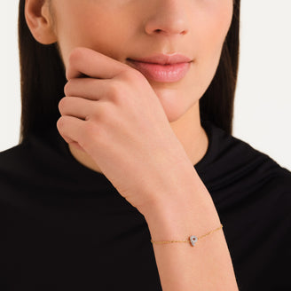 Bracelet lettre P avec cristaux leftcolumn