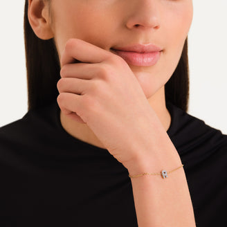 Bracelet lettre R avec cristaux leftcolumn