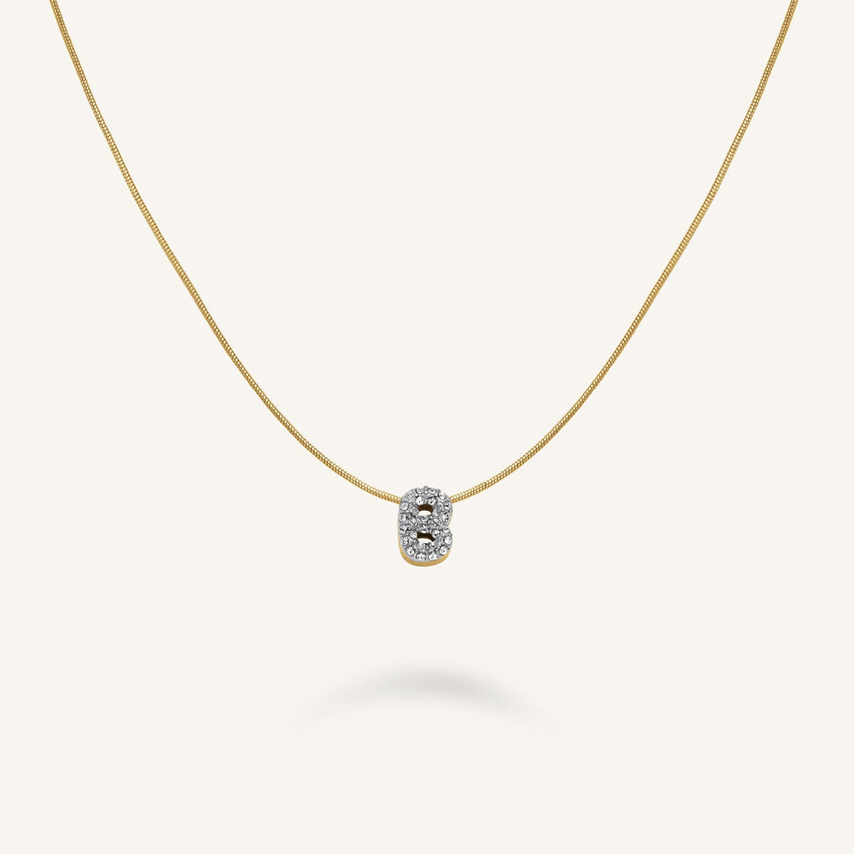 Collier lettre B avec cristaux leftcolumn