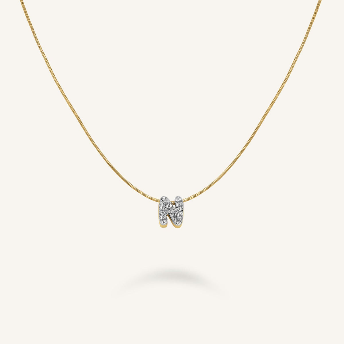 Collier lettre N avec cristaux leftcolumn