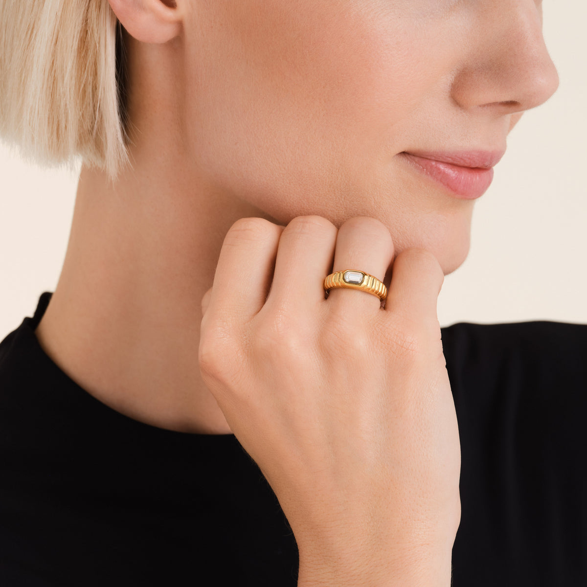 Bague Striée Octogone leftcolumn