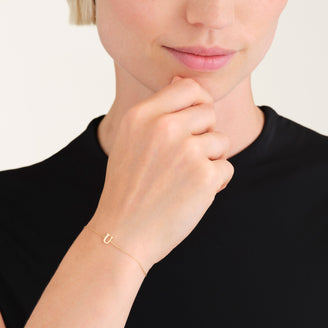 Bracelet Initiale U leftcolumn